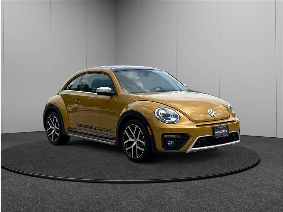 2017 Volkswagen Beetle 1.8T Dune — Coupe — 57,347 mi — Jacksonville, FL