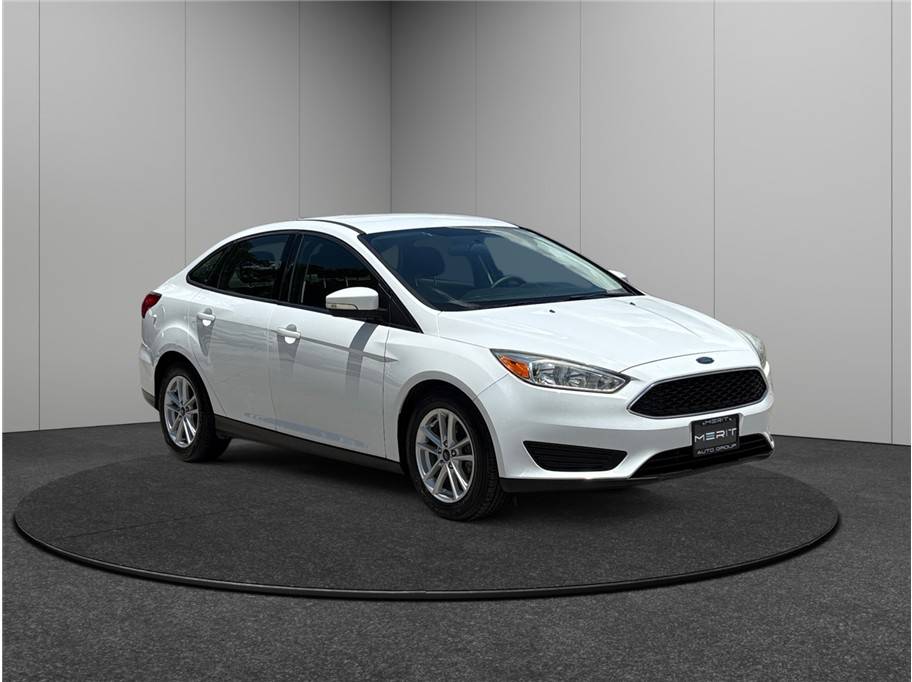 2017 Ford Focus SE — Sedan — 102,582 mi — Jacksonville, FL