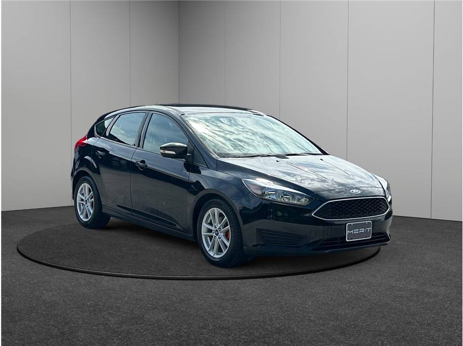 2017 Ford Focus SE — Hatchback — 82,534 mi — Jacksonville, FL