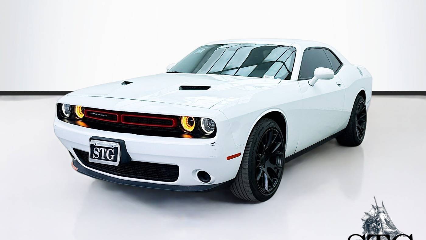 2019 Dodge Challenger SXT — Coupe — 109,271 mi — Bellflower, CA