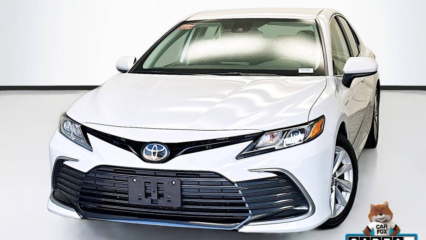 2023 Toyota Camry LE — Sedan — 26,463 mi — Bellflower, CA