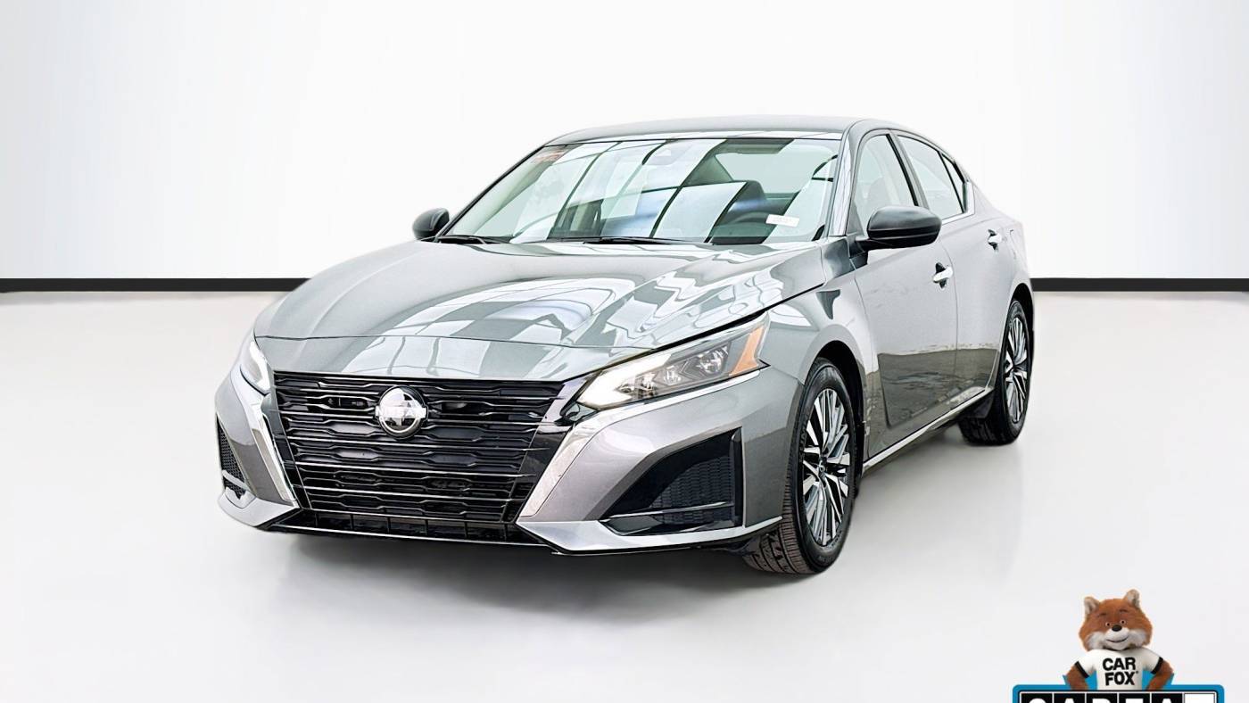 2024 Nissan Altima SV — Sedan — 7,597 mi — Bellflower, CA