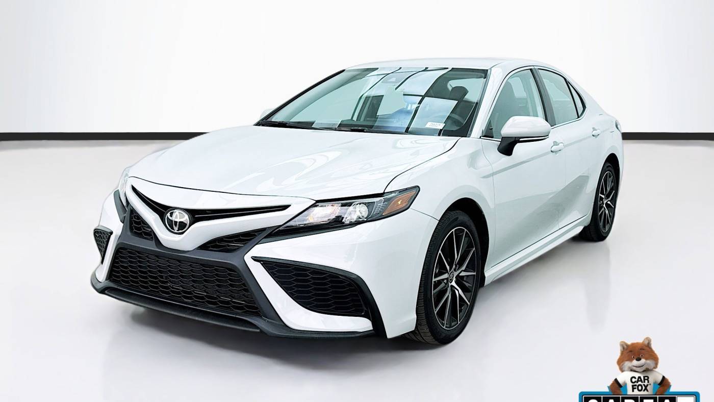 2024 Toyota Camry SE Nightshade — Sedan — 18,487 mi — Bellflower, CA