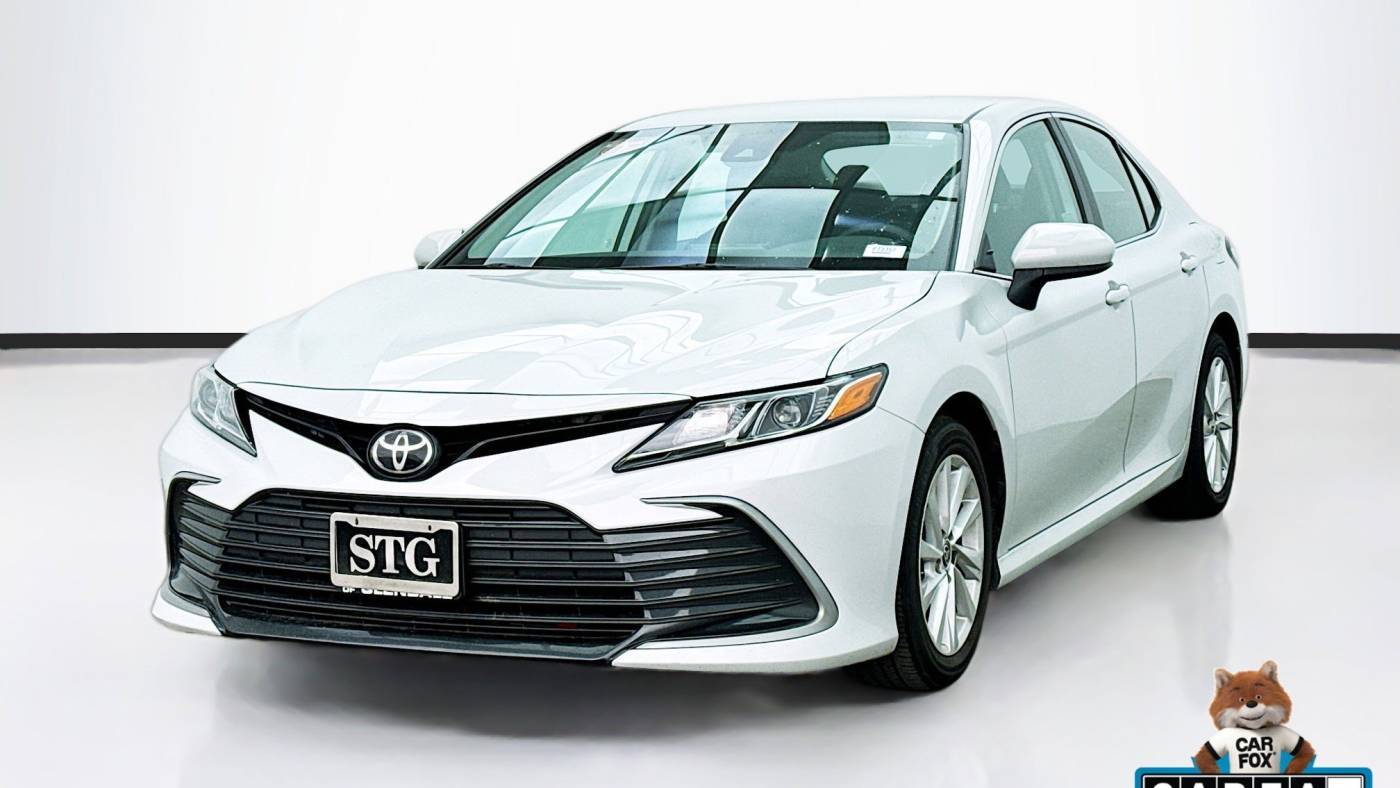 2022 Toyota Camry LE — Sedan — 69,515 mi — Bellflower, CA