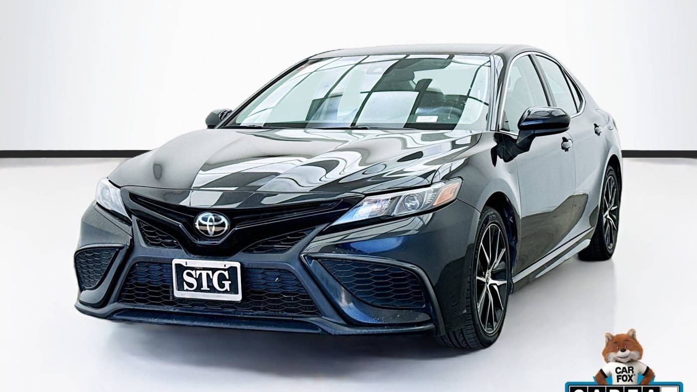 2021 Toyota Camry SE — Sedan — 60,672 mi — Bellflower, CA