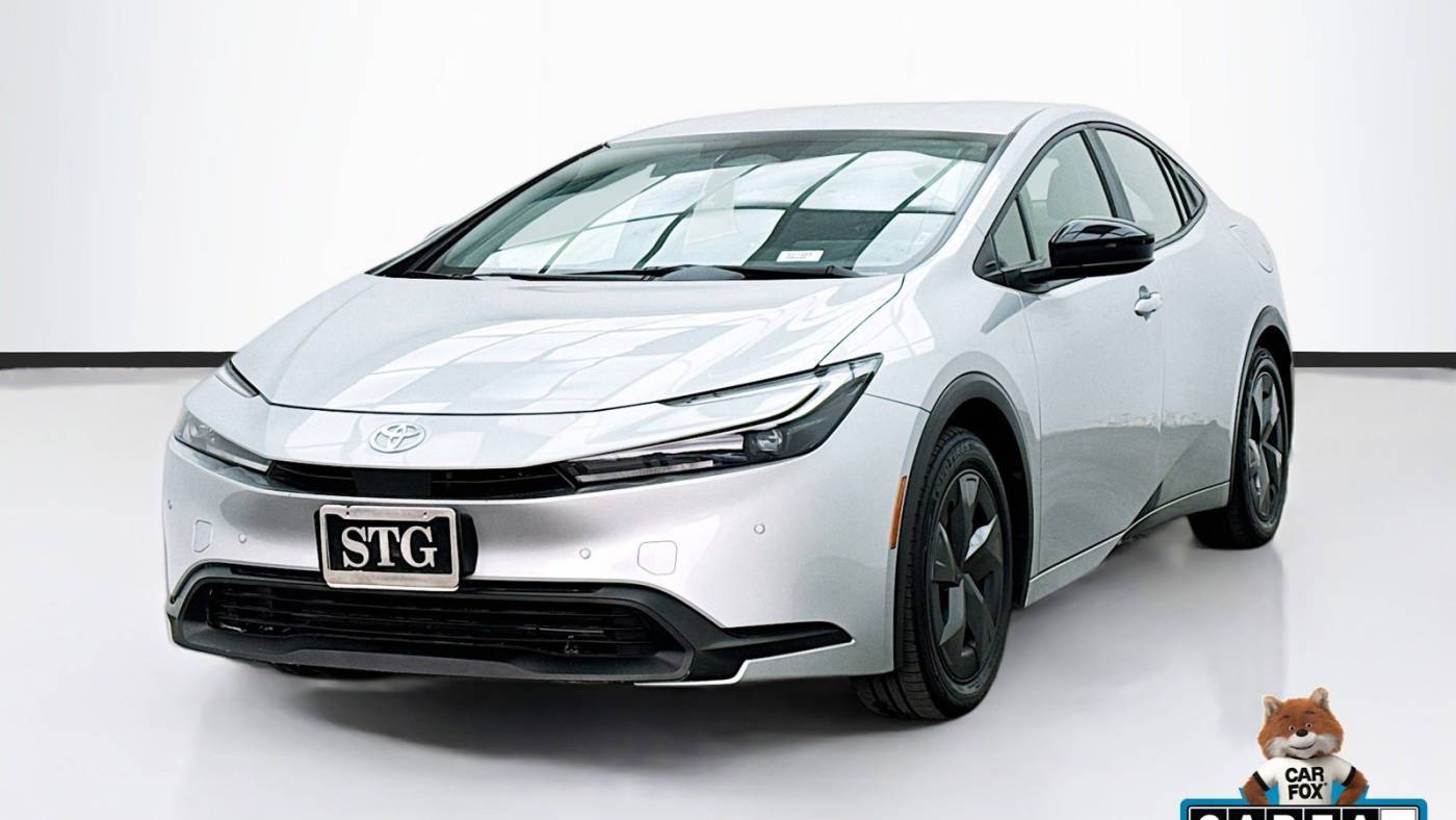 2024 Toyota Prius Limited — Hatchback — 6,407 mi — Bellflower, CA