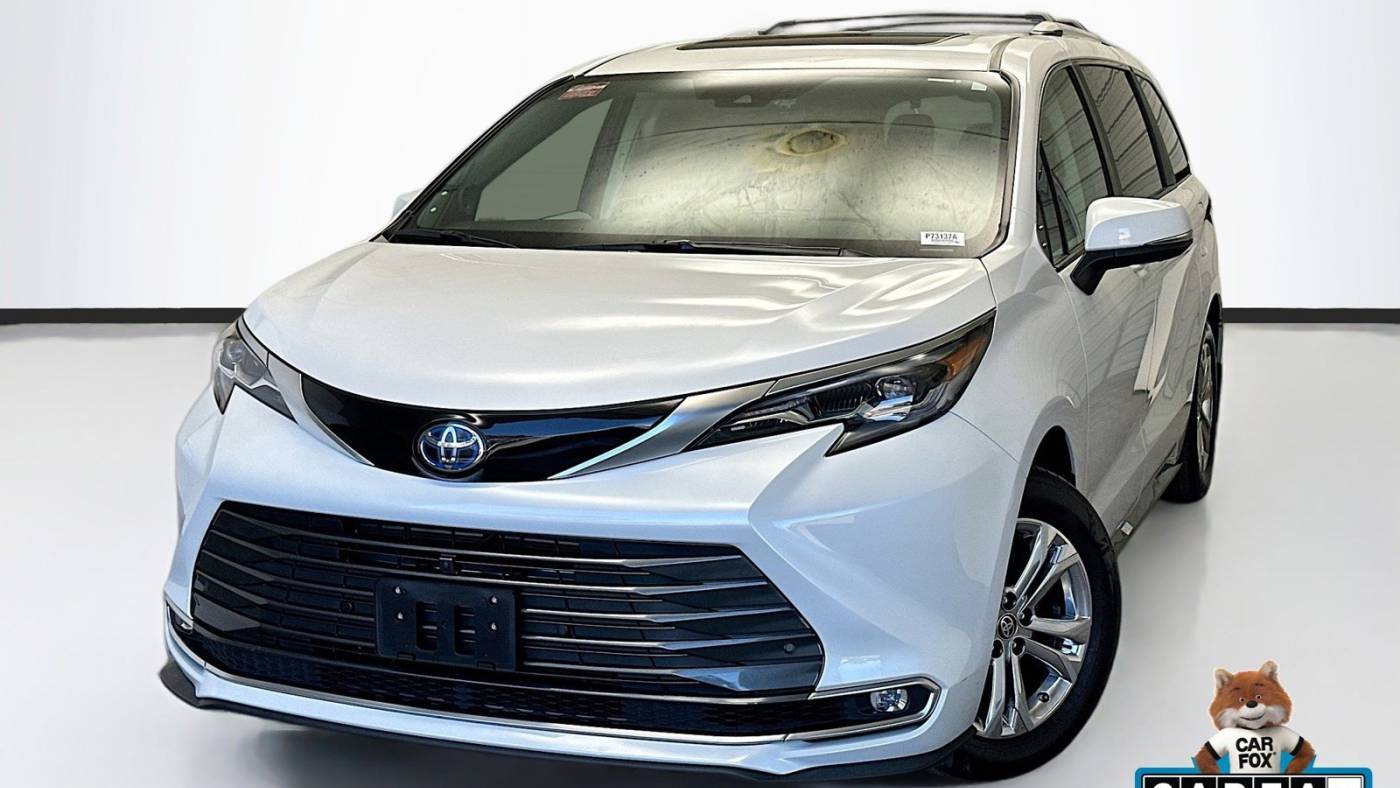 2024 Toyota Sienna Platinum — Minivan — 36,106 mi — Bellflower, CA