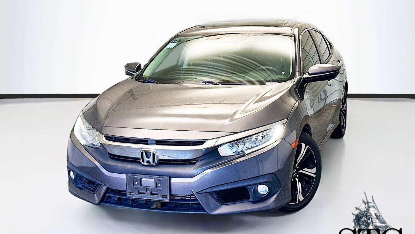 2017 Honda Civic Touring — Sedan — 63,245 mi — Bellflower, CA