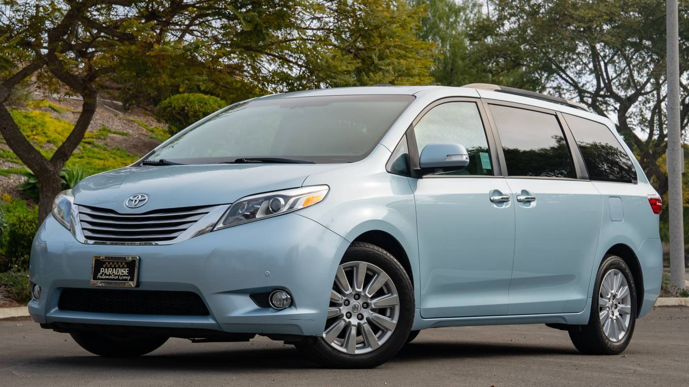 2017 Toyota Sienna Limited Premium — Minivan — 83,334 mi — San Juan Capistrano, CA