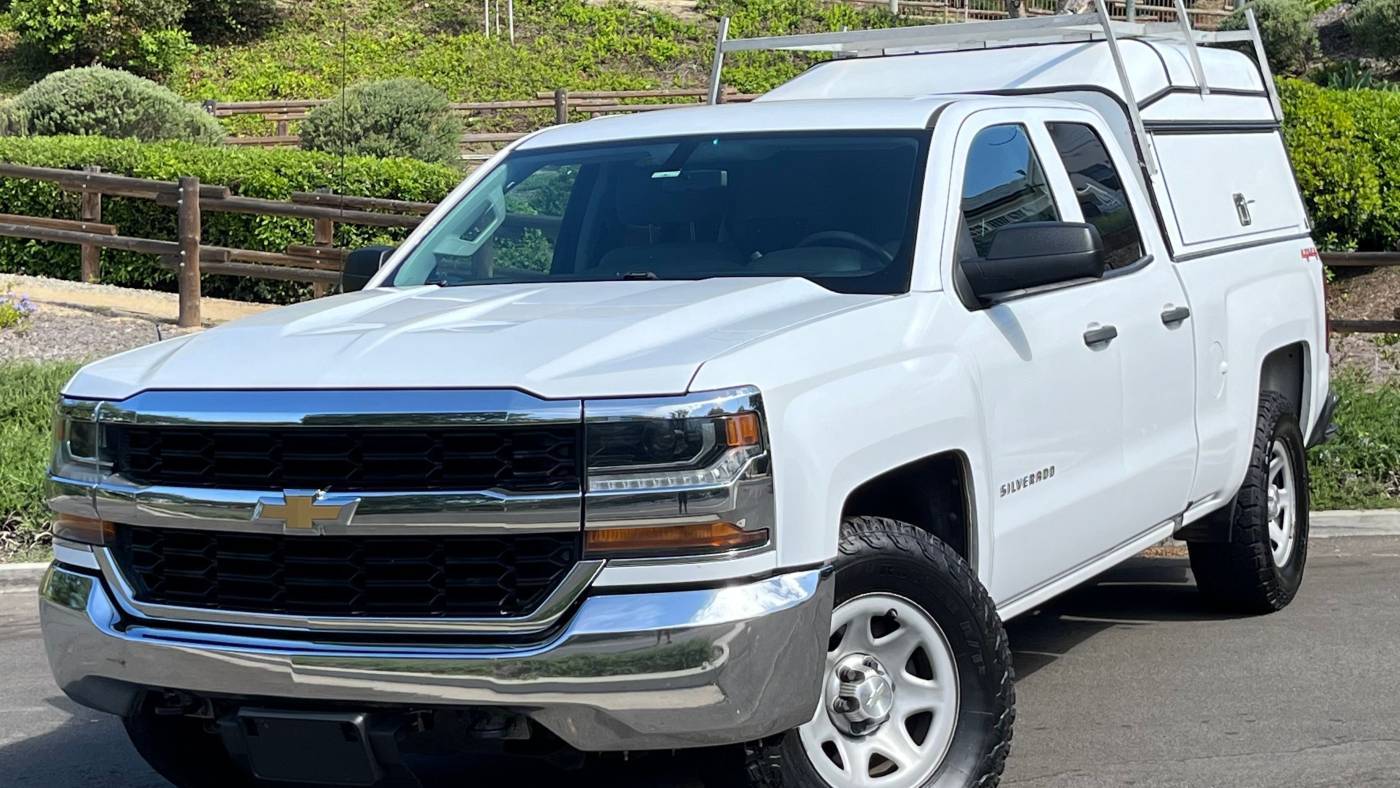 2017 Chevrolet Silverado 1500 WT — Pickup Truck — 152,790 mi — San Juan Capistrano, CA