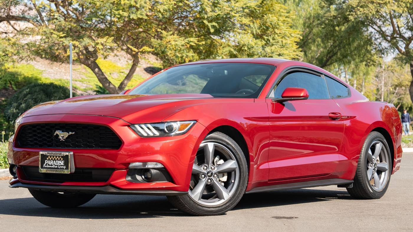 2015 Ford Mustang V6 — Coupe — 13,089 mi — San Juan Capistrano, CA