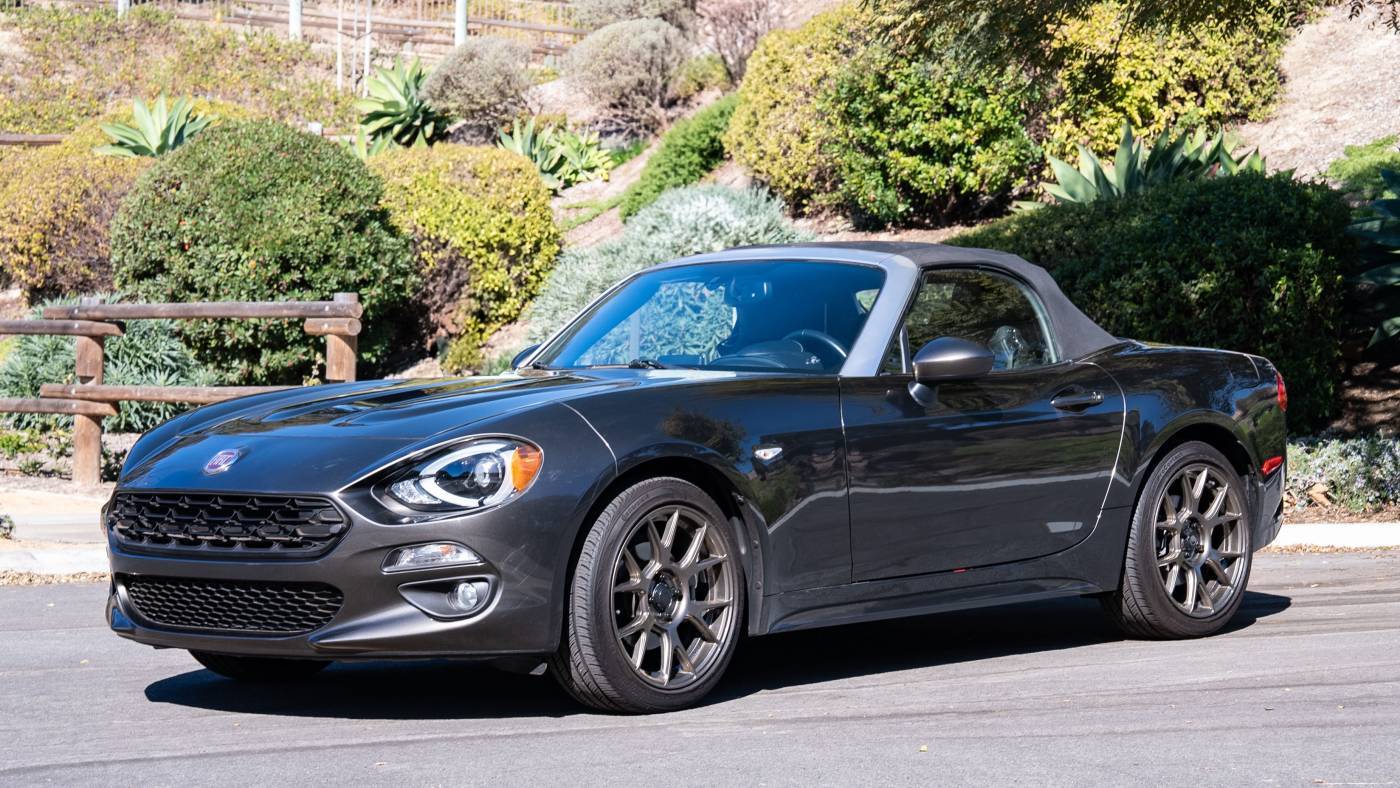 2017 FIAT 124 Spider Lusso — Convertible — 14,800 mi — San Juan Capistrano, CA