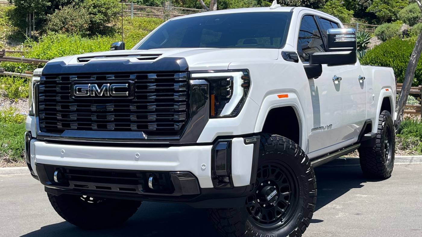 2024 GMC Sierra 2500HD Denali Ultimate — Pickup Truck — 7,160 mi — San Juan Capistrano, CA