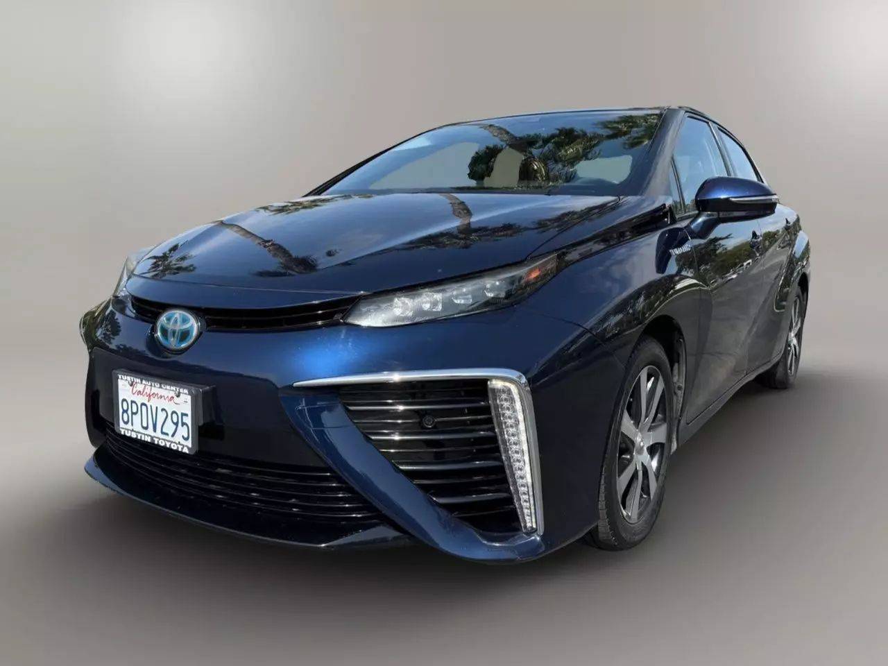 2017 Toyota Mirai Base — Sedan — 33,219 mi — Irvine, CA