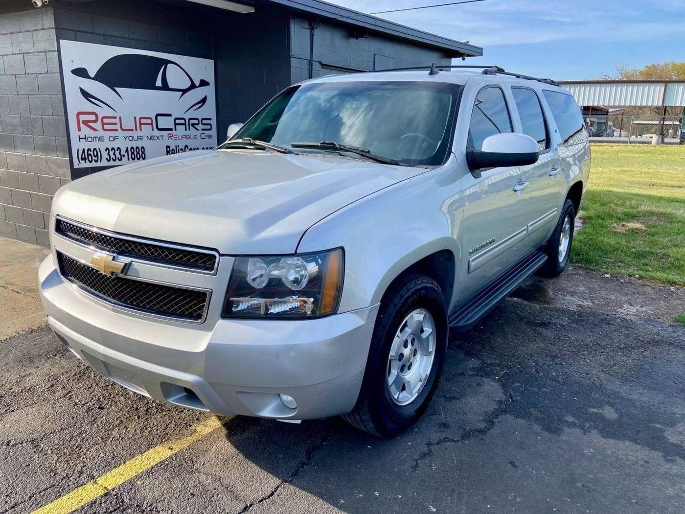 2011 Chevrolet Suburban LT — SUV — 221,087 mi — Sherman, TX
