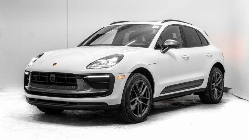 2024 Porsche Macan T — SUV — 5,748 mi — Lakewood, CO