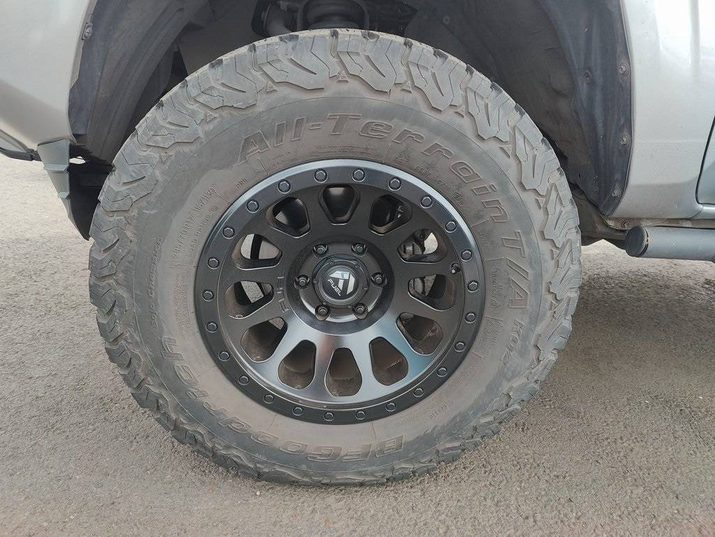 Thumbnail 3