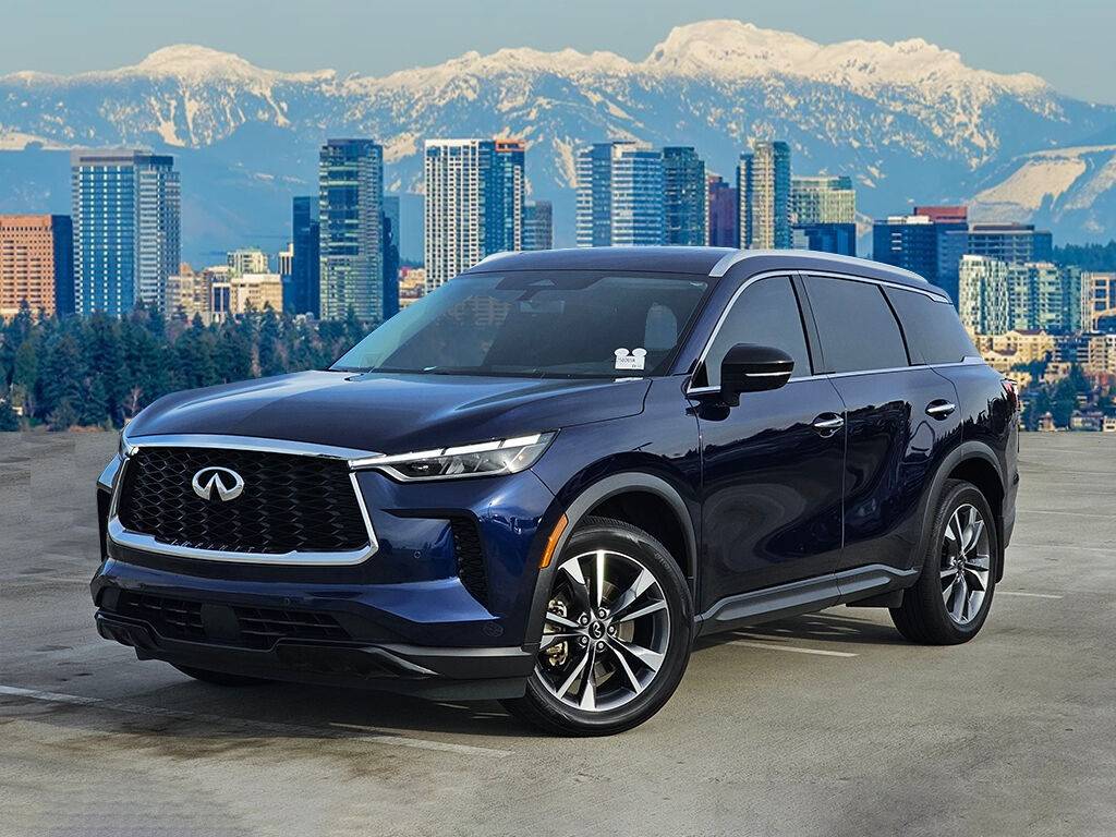 2023 INFINITI QX60 LUXE — SUV — 41,330 mi — Bellevue, WA