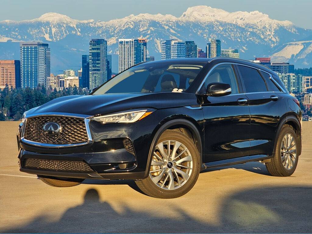2023 INFINITI QX50 LUXE — SUV — 9,584 mi — Bellevue, WA