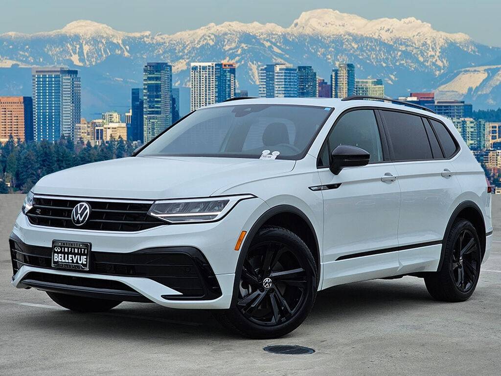 2023 Volkswagen Tiguan SE R-Line Black — SUV — 9,625 mi — Bellevue, WA