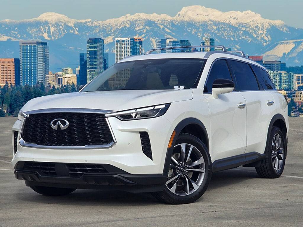 2023 INFINITI QX60 LUXE — SUV — 16,077 mi — Bellevue, WA