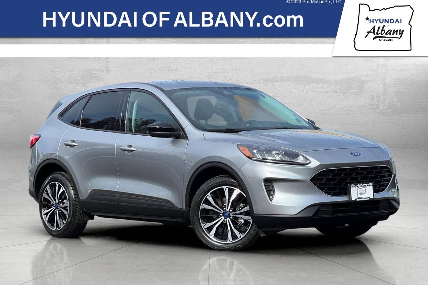 2022 Ford Escape SE Hybrid — SUV — 2,411 mi — Albany, OR