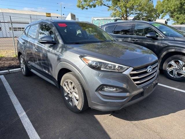 2017 Hyundai Tucson SE Plus — SUV — 92,435 mi — Albany, OR