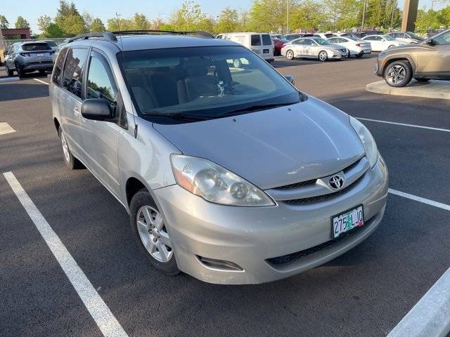 2008 Toyota Sienna LE — Minivan — 150,937 mi — Albany, OR