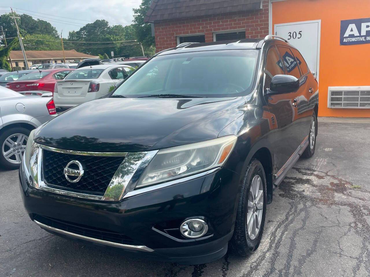 2014 Nissan Pathfinder SL — SUV — 186,926 mi — Cary, NC