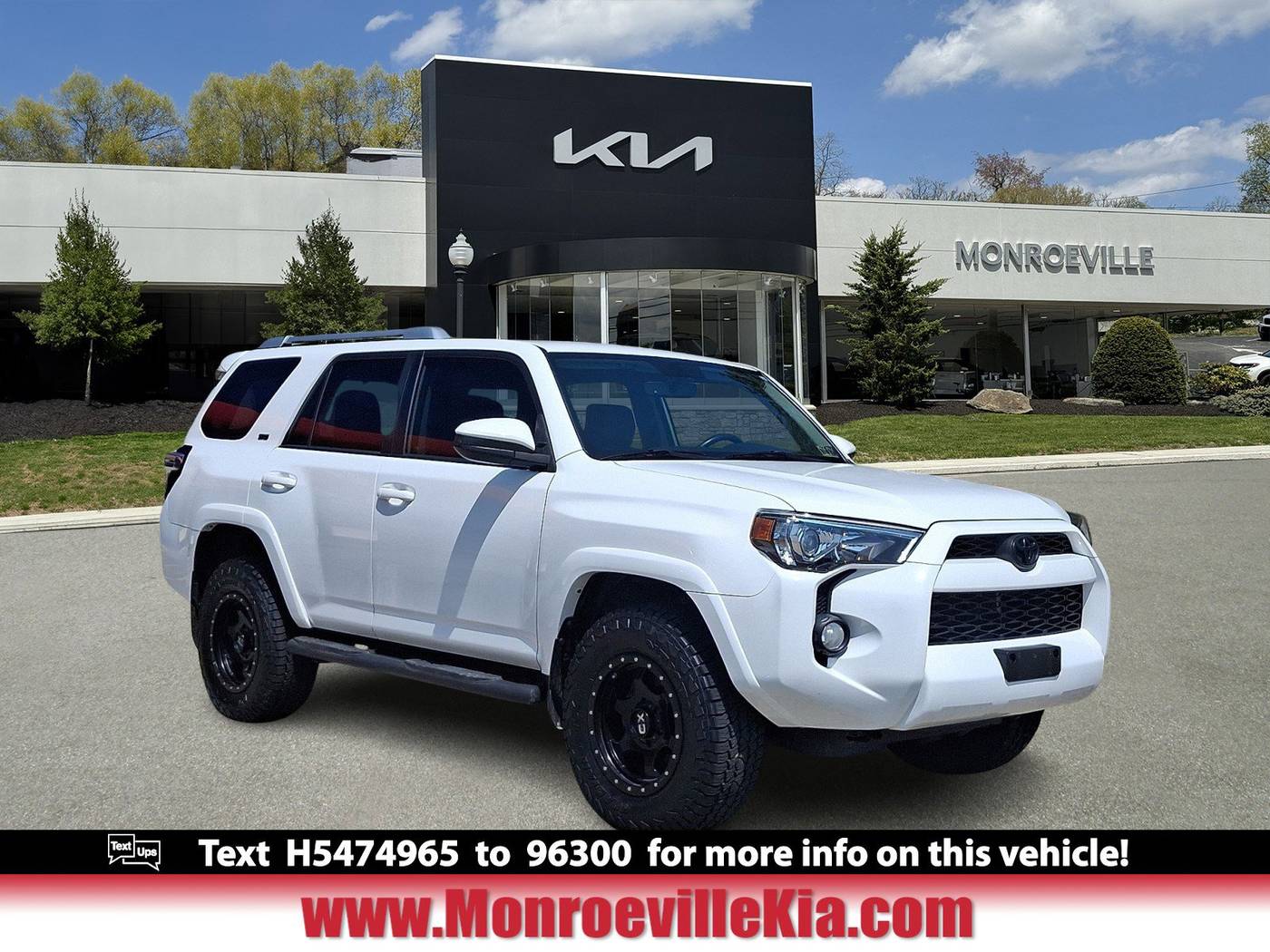2017 Toyota 4Runner SR5 — SUV — 123,028 mi — Monroeville, PA