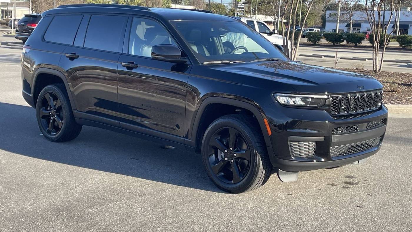 2023 Jeep Grand Cherokee Altitude X — SUV — 32,978 mi — Wilmington, NC