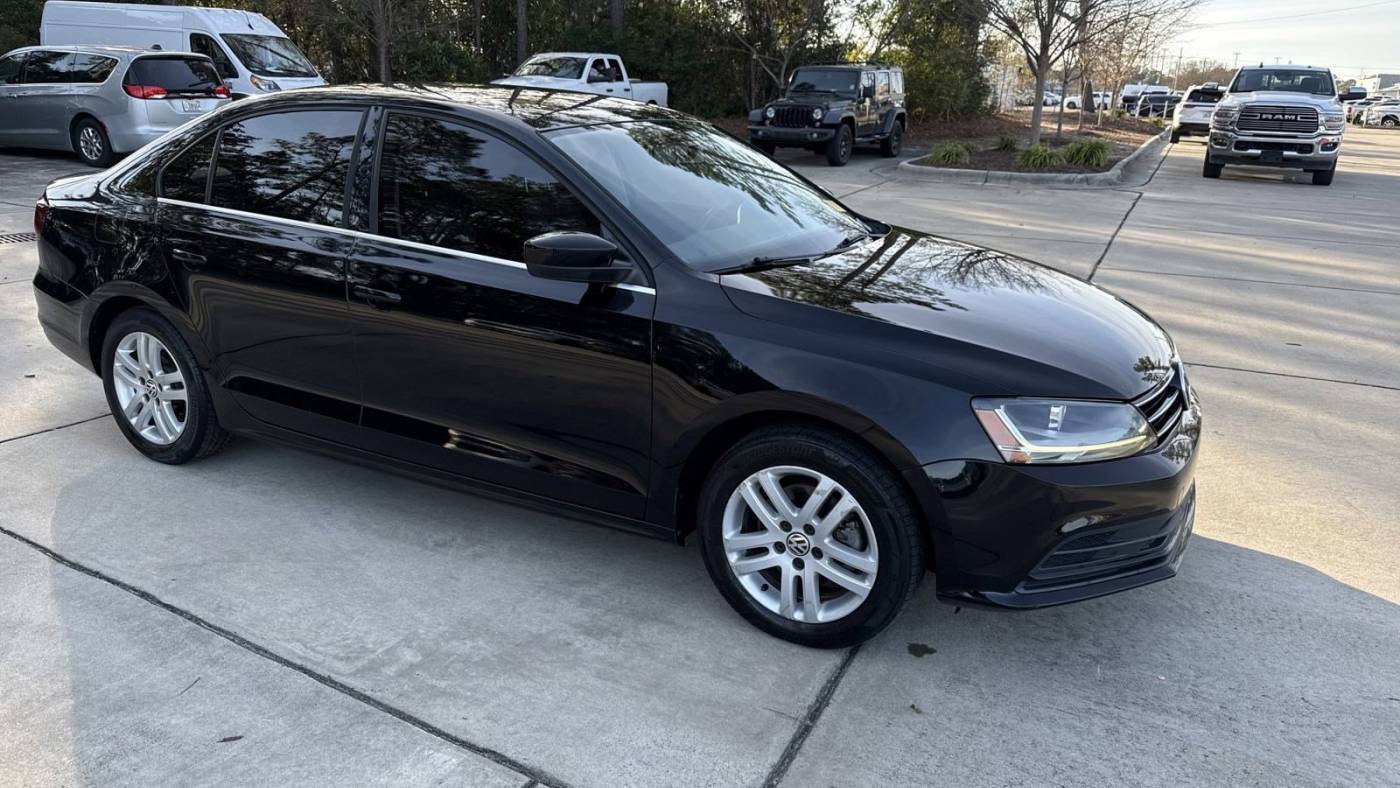 2017 Volkswagen Jetta 1.4T S — Sedan — 93,712 mi — Wilmington, NC