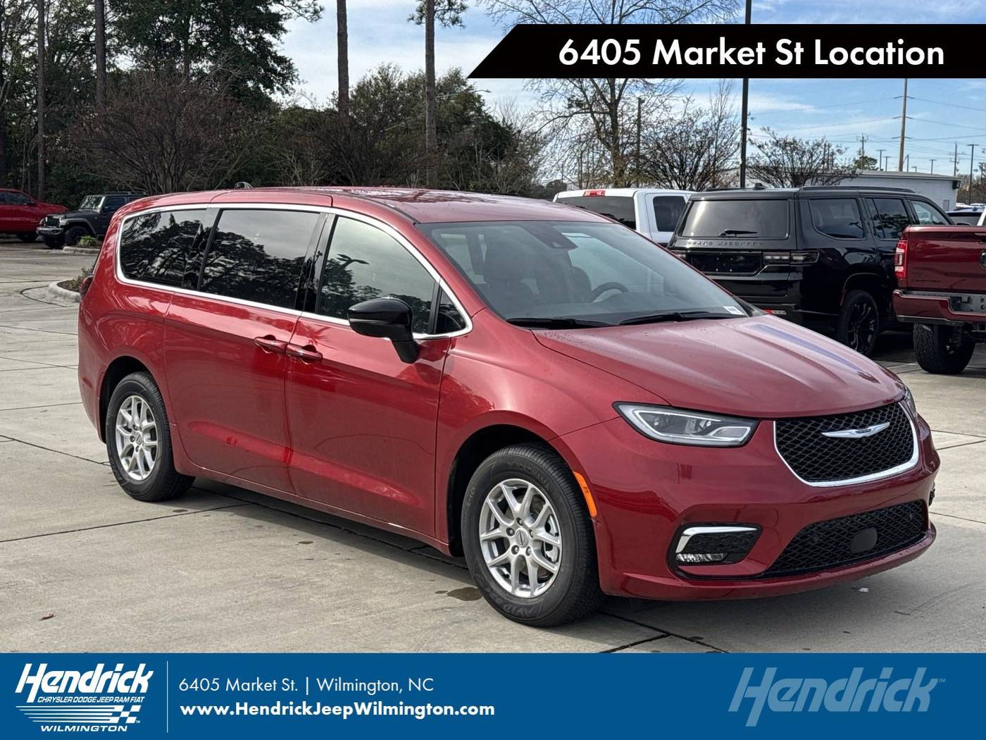 2025 Chrysler Pacifica Select — Minivan — 7,473 mi — Wilmington, NC