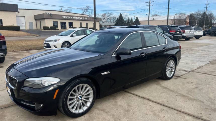 2013 BMW 5 Series 535i — Sedan — 107,501 mi — SOUTH ELGIN, IL