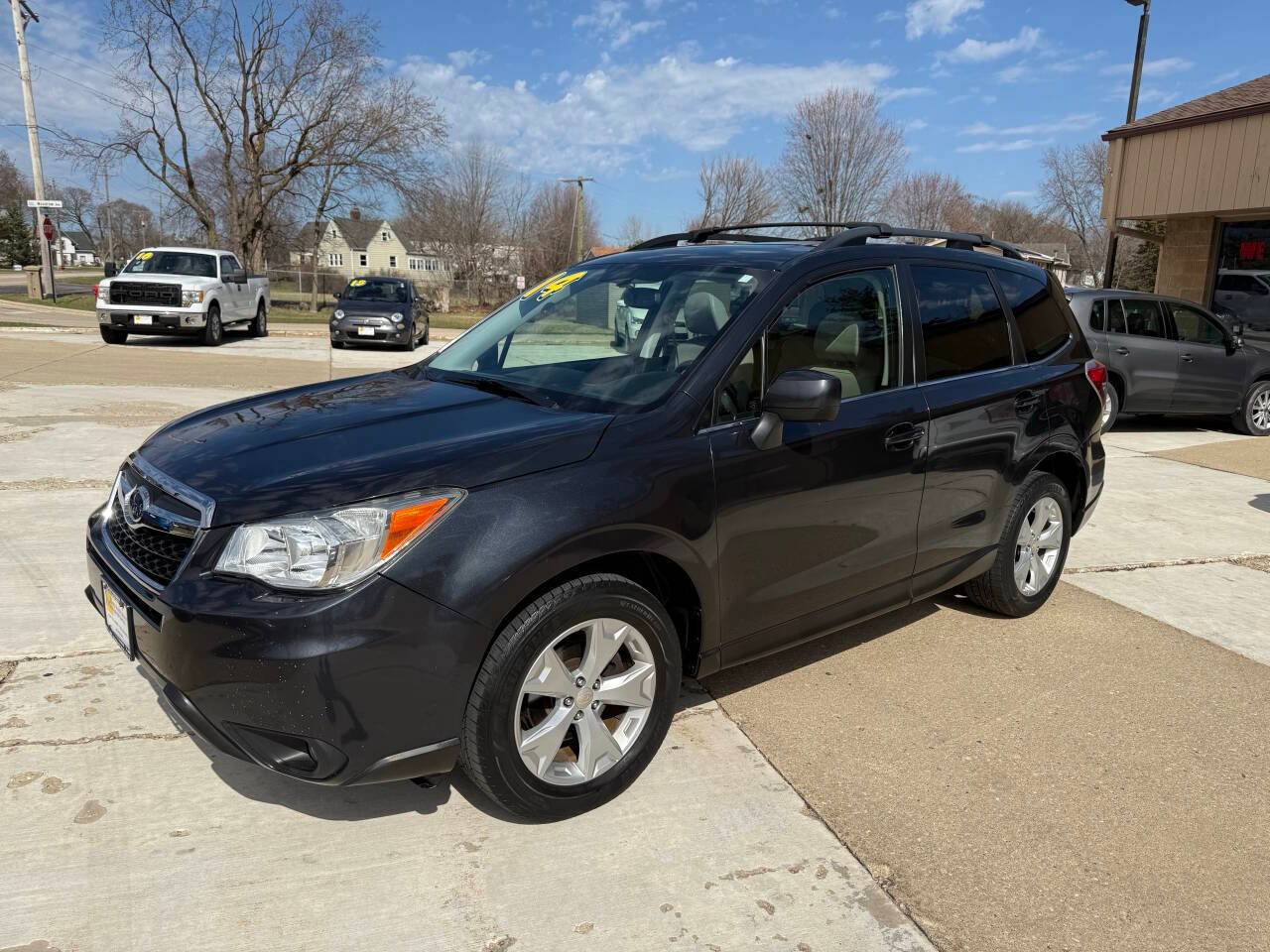 2014 Subaru Forester 2.5i Limited — SUV — 122,369 mi — SOUTH ELGIN, IL