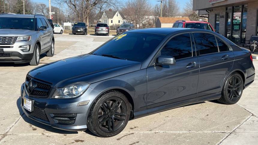 2014 Mercedes-Benz C-Class C 300 — Sedan — 118,325 mi — SOUTH ELGIN, IL