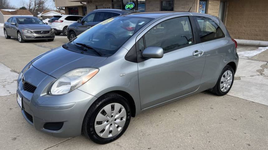 2010 Toyota Yaris Base — Hatchback — 56,180 mi — SOUTH ELGIN, IL