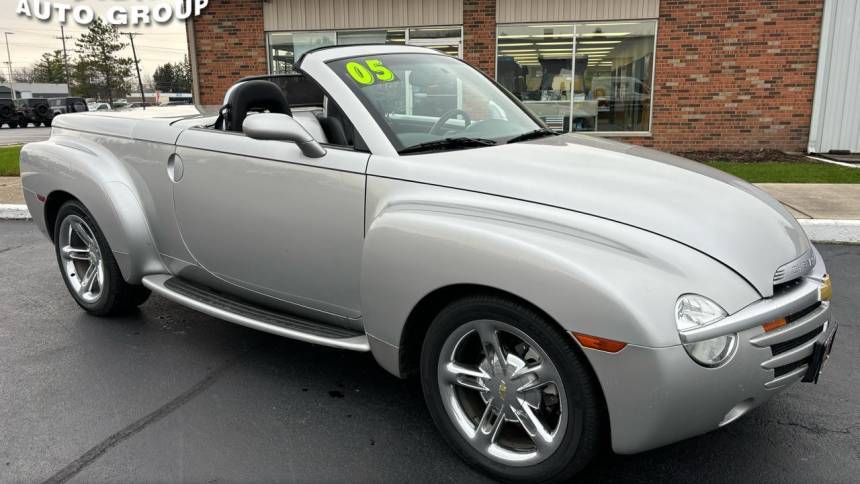 2005 Chevrolet SSR LS — Pickup Truck — 48,446 mi — Marengo, IL