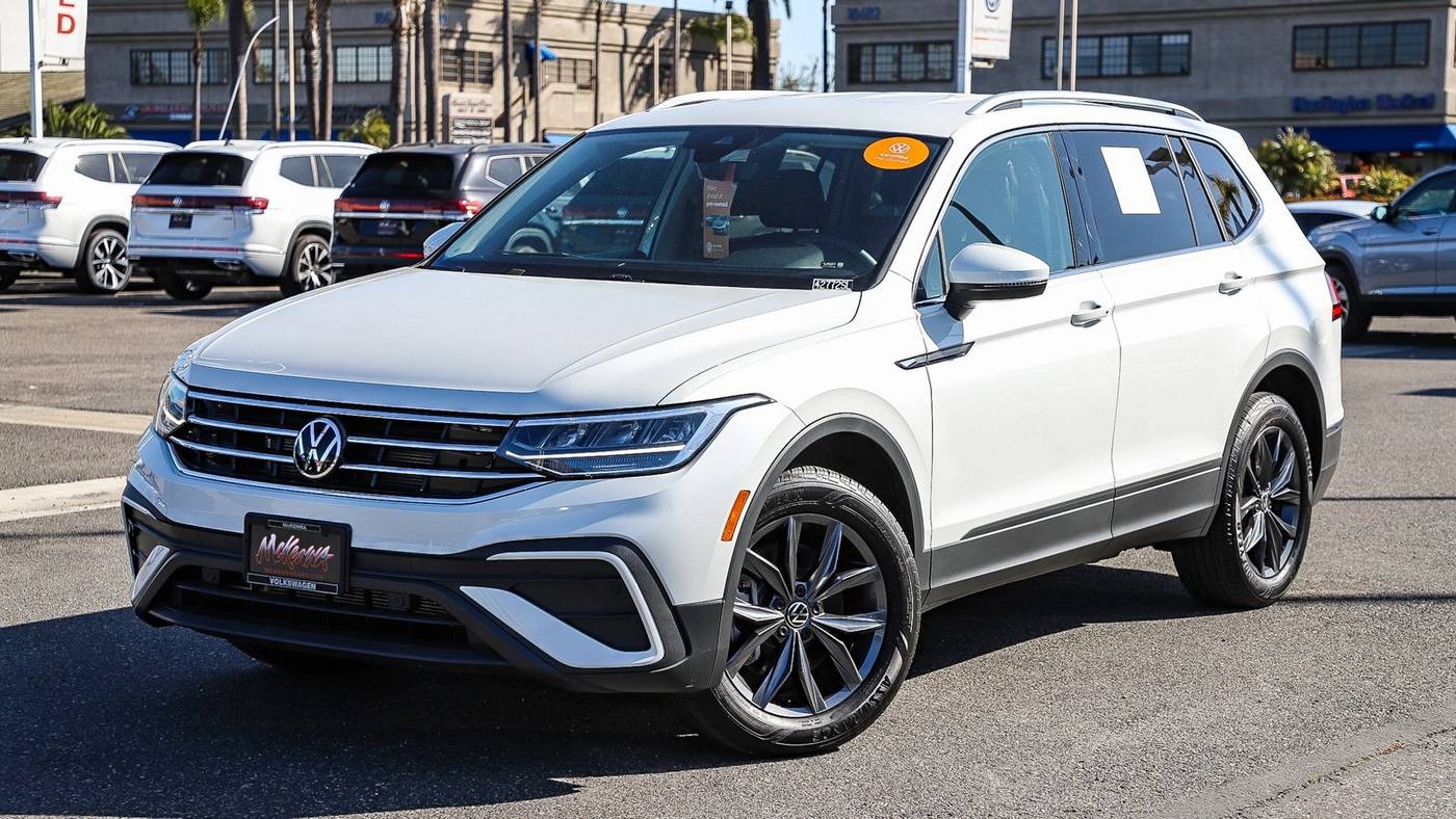 2023 Volkswagen Tiguan SE — SUV — 11,022 mi — Huntington Beach, CA