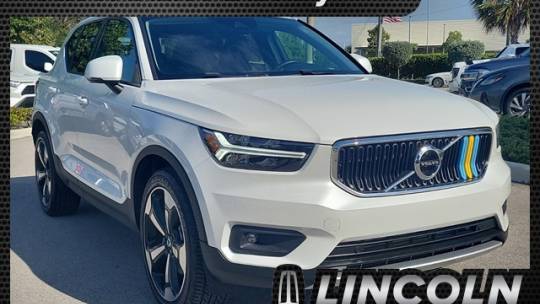 2021 Volvo XC40 Momentum — SUV — 27,140 mi — Miami, FL