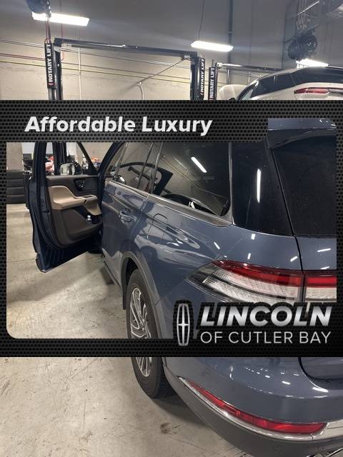 2021 Lincoln Aviator Standard — SUV — 49,135 mi — Miami, FL