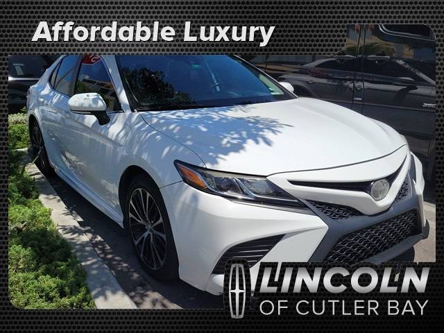 2020 Toyota Camry SE — Sedan — 180,200 mi — Miami, FL