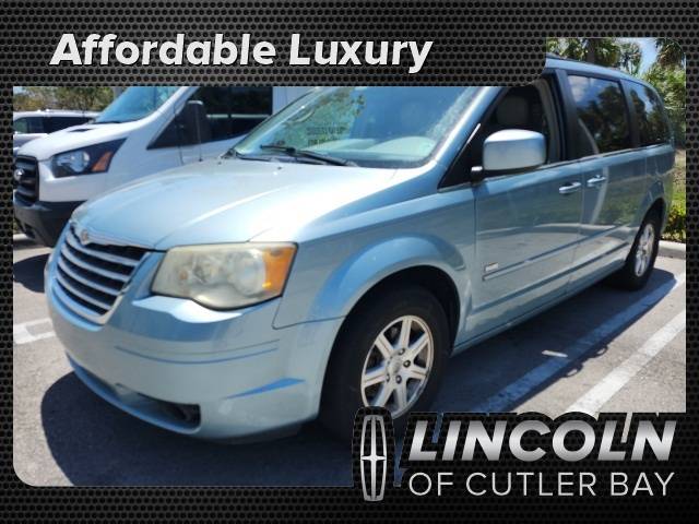 2008 Chrysler Town & Country Touring — Minivan — 152,788 mi — Miami, FL