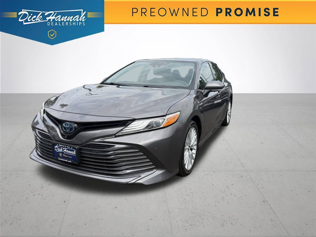 2020 Toyota Camry Hybrid XLE — Sedan — 26,619 mi — Portland, OR