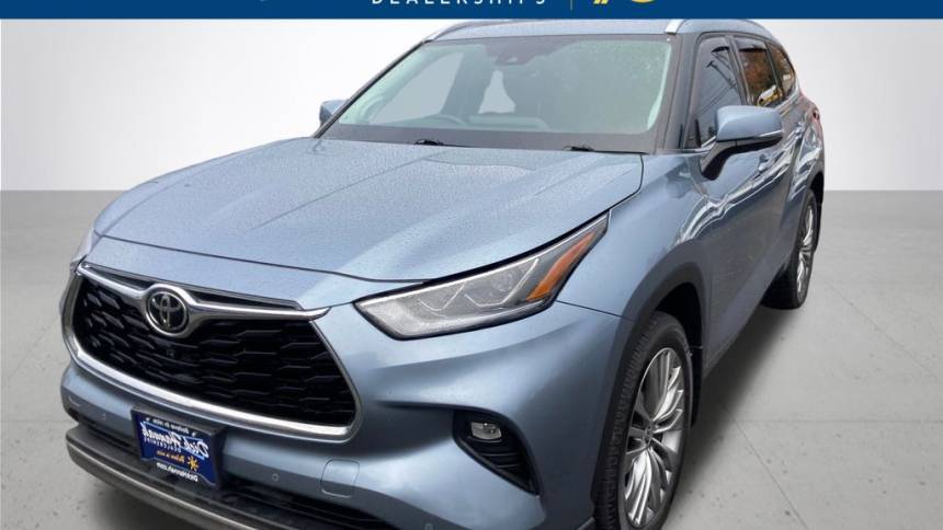 2022 Toyota Highlander Platinum — SUV — 83,639 mi — Portland, OR
