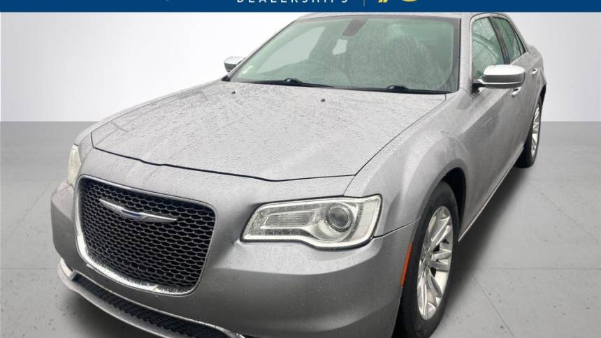 2017 Chrysler 300 C — Sedan — 113,711 mi — Portland, OR