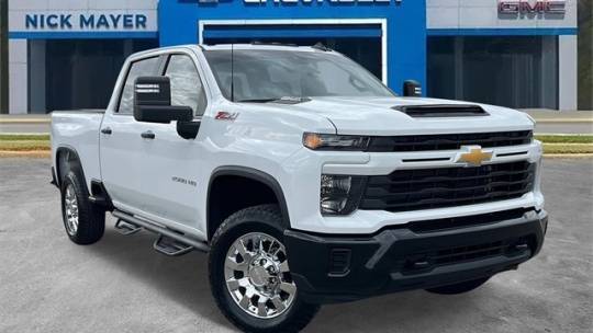 2024 Chevrolet Silverado 2500HD Custom — Pickup Truck — 5,346 mi — Lewisburg, TN