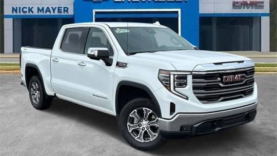 2024 GMC Sierra 1500 SLT — Pickup Truck — 23,073 mi — Lewisburg, TN