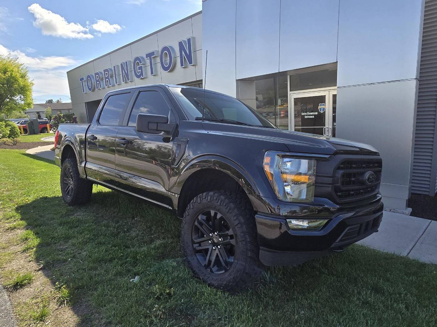 2023 Ford F-150 XL — Pickup Truck — 30,240 mi — Torrington, CT