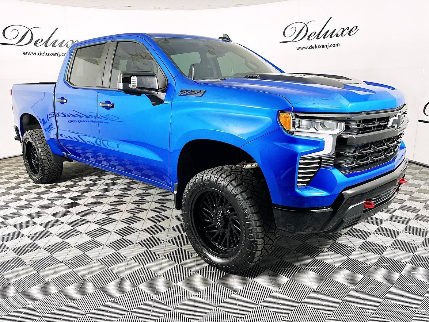 2023 Chevrolet Silverado 1500 LT Trail Boss — Pickup Truck — 23,681 mi — Linden, NJ